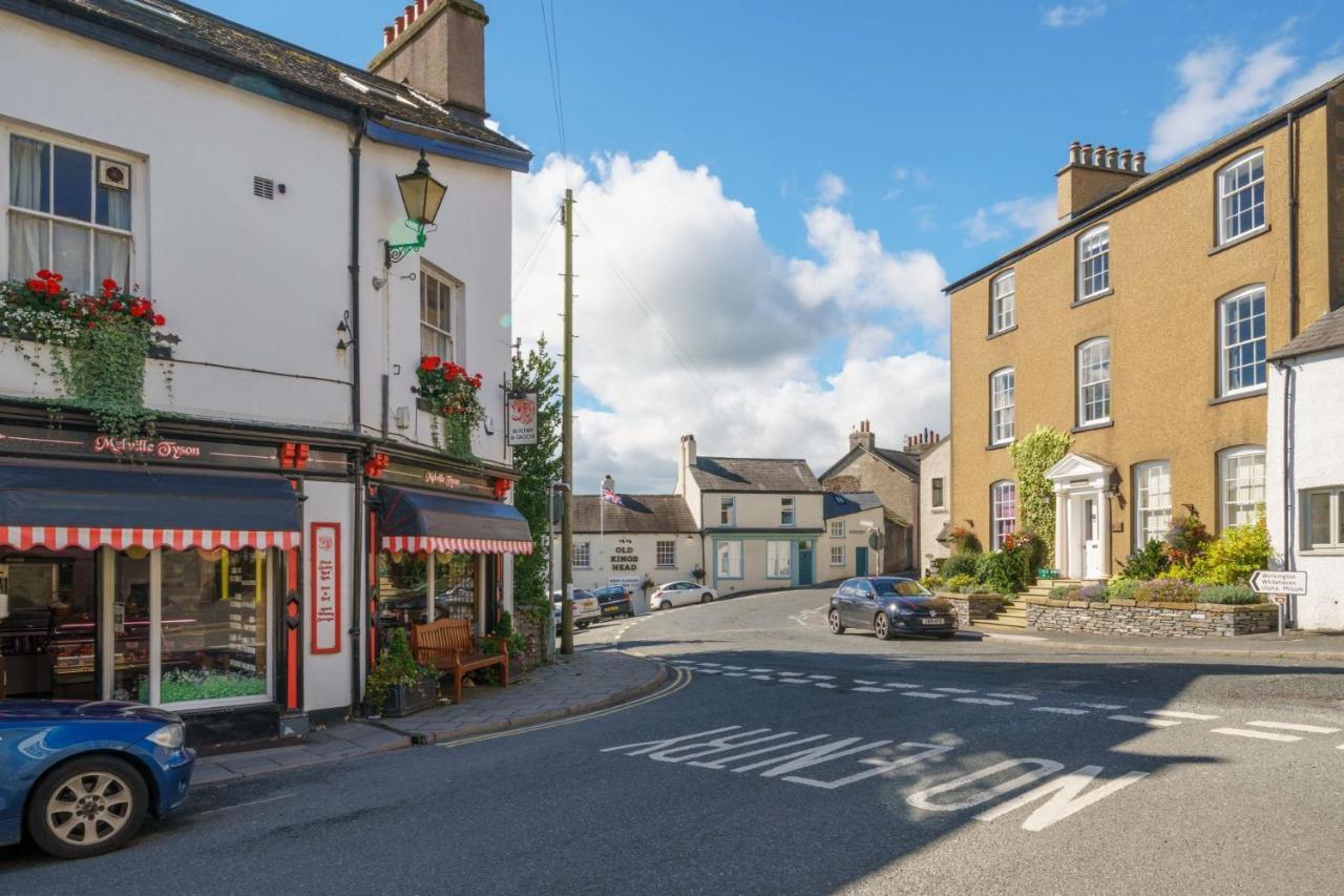 Low Nook Cottage - Gorgeous Decor Broughton in Furness Exterior photo